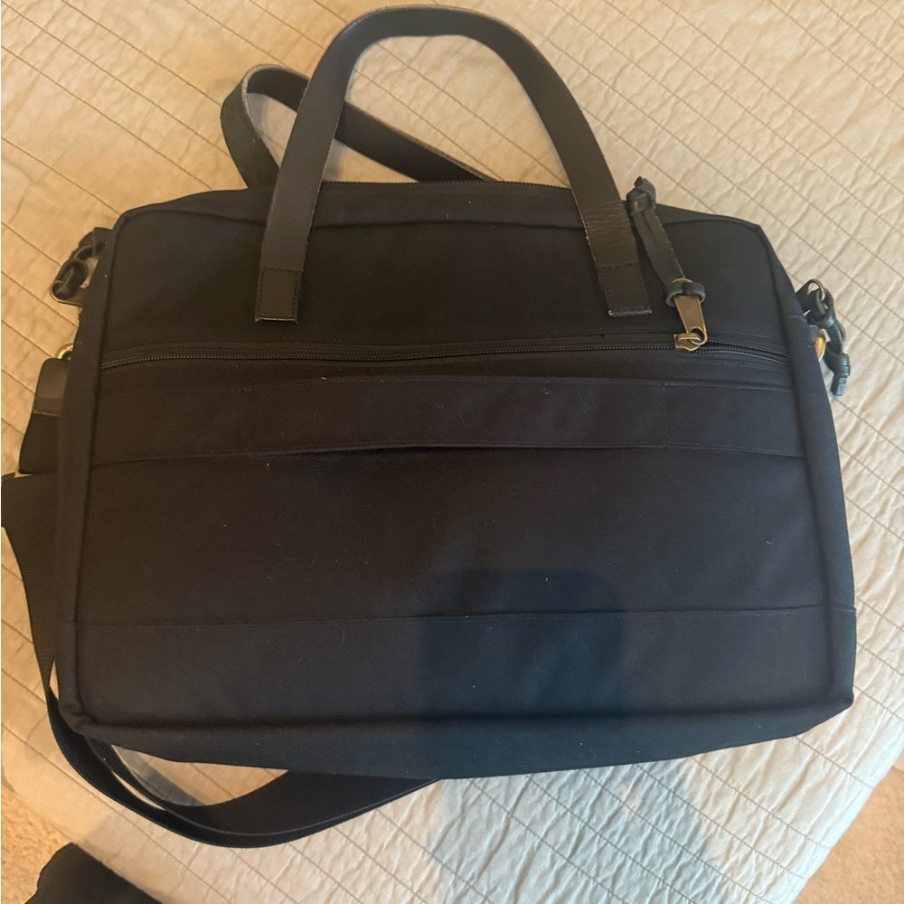 Filson Dryden briefcase - Picture 3 of 3